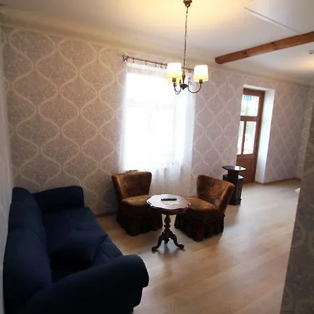 בית הארחה Veski Kuelalistemaja 3*