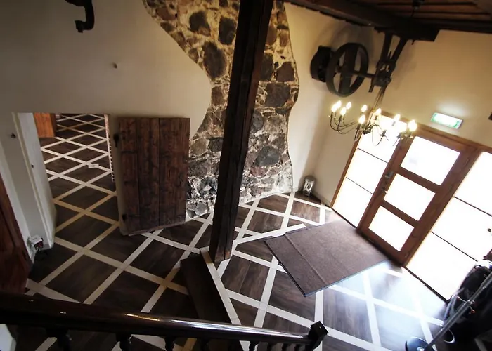 Guest house Veski Kuelalistemaja 3*